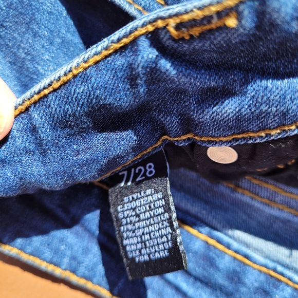 Celebrity Pink Flip Fray Denim Shorts Sz  28 - Picture 5 of 6